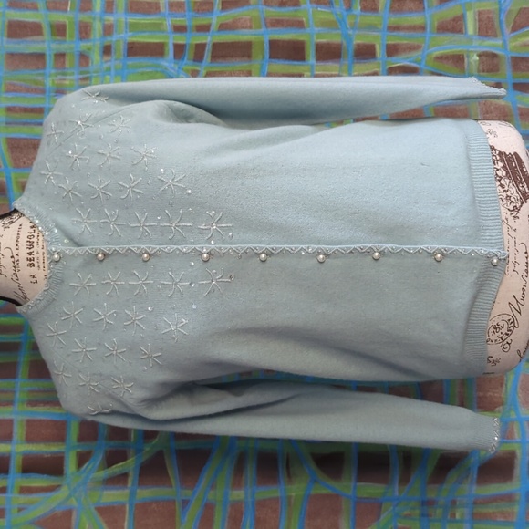 Mark1 1950s lined cardigan sweater in pale blue with hand beaded detail. - Picture 1 of 13